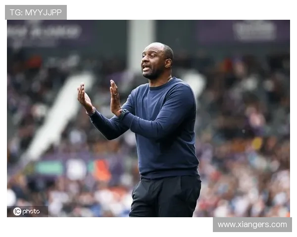 热那亚总监离任主帅维埃拉今日仍将带队训练面临挑战